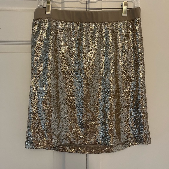 JOE FRESH Gold Sequin Skirt - Picture 3 of 3